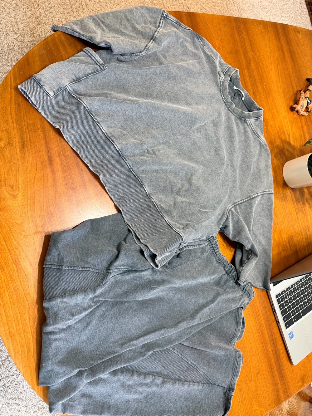 Zara Women's Oversized Crewneck Sweatshirt & Pants Charcoal Set - Picture 4 of 4